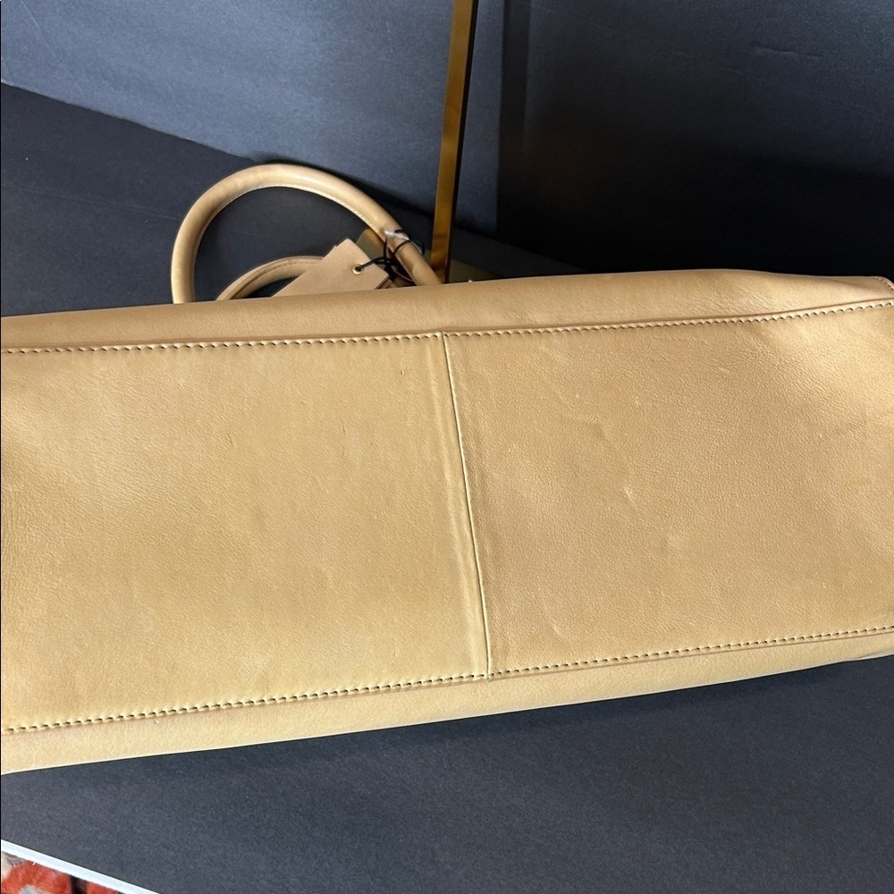 Margot New York Chic Beige Leather Satchel - Picture 6 of 15